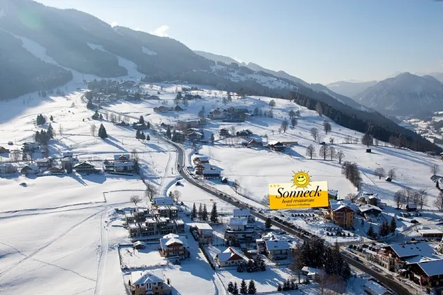 Hotel Sonneck - Ausblick über ganz Schladming